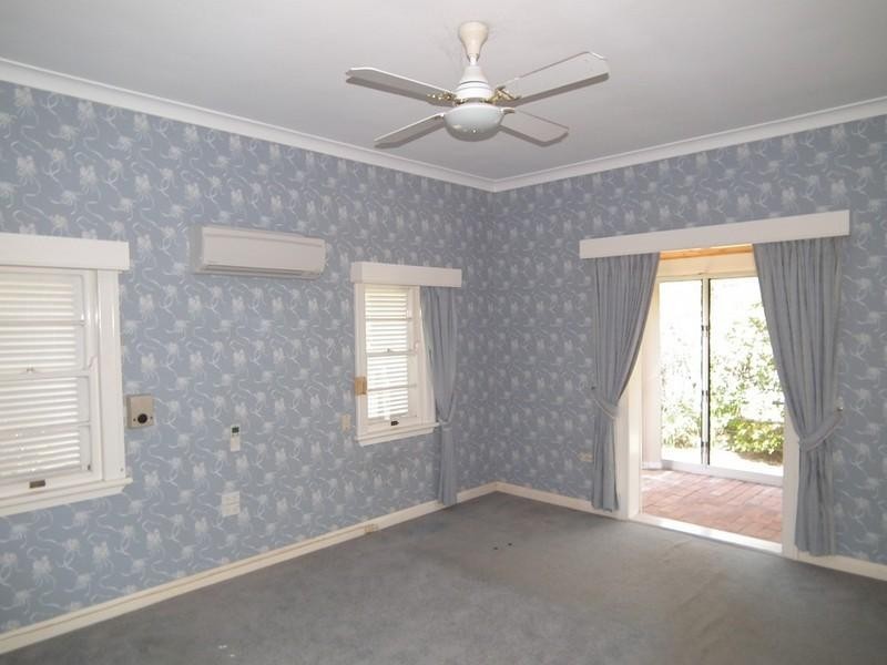 327 Lennox Street, Maryborough QLD 4650