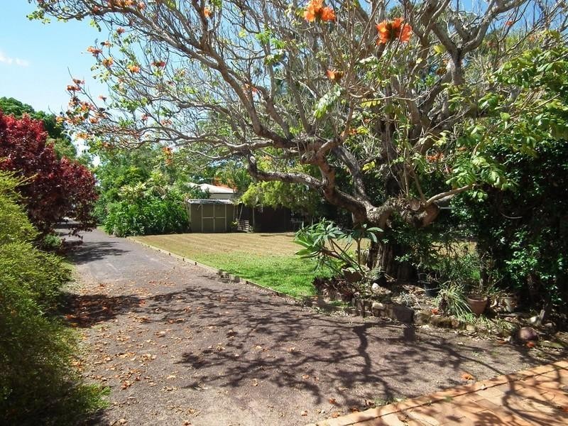 327 Lennox Street, Maryborough QLD 4650