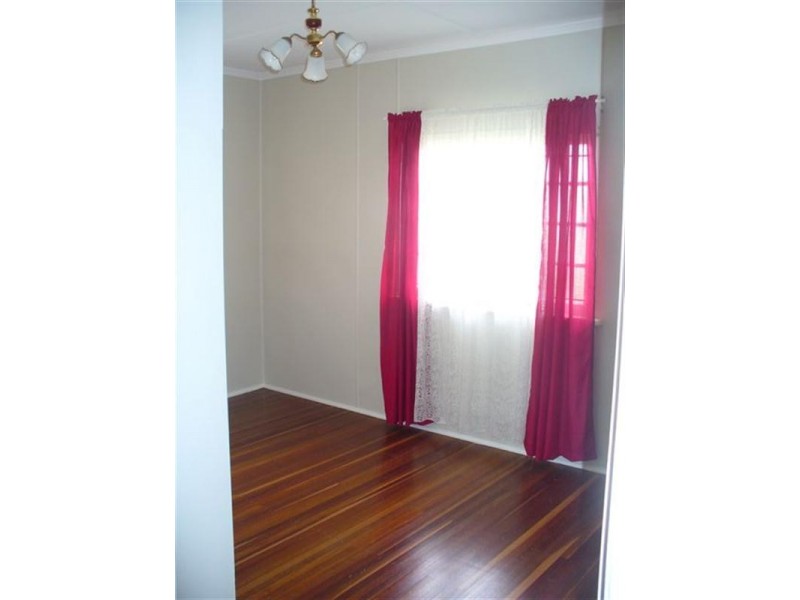 12 Dunn Street, Maryborough QLD 4650