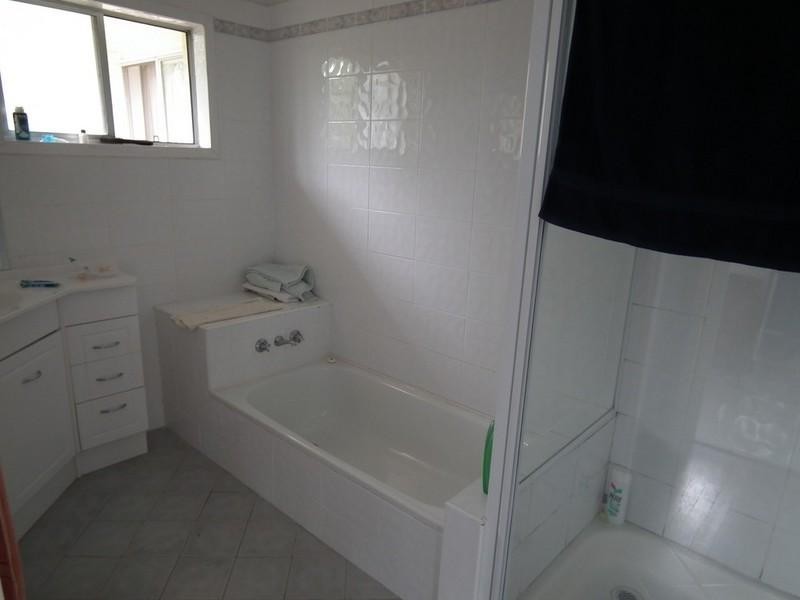 29 Puller Street, Granville QLD 4650