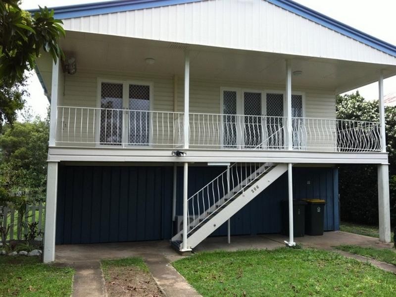 286 John Street, Maryborough QLD 4650