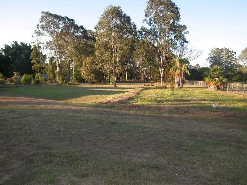 27 Serenity Drive, Tinana QLD 4650