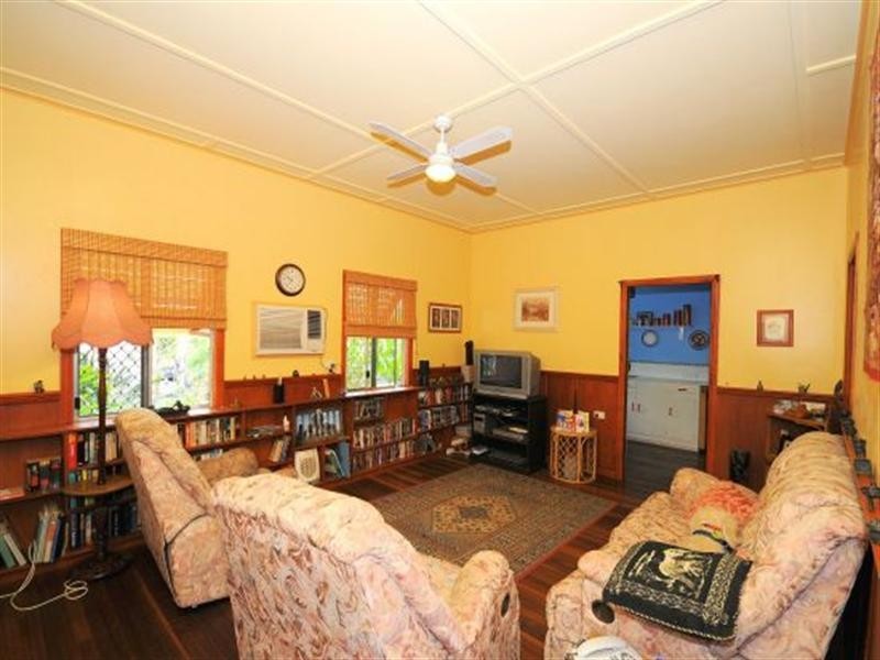 219 Cheapside Street, Maryborough QLD 4650
