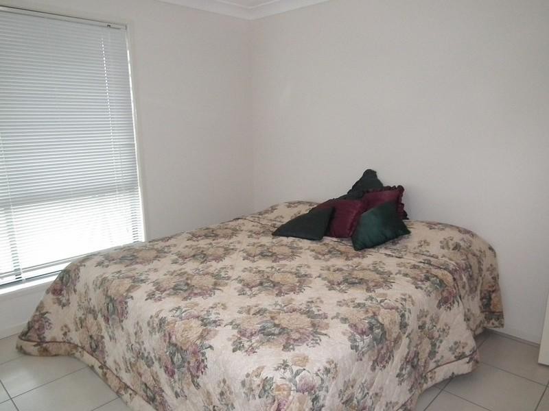 19 Georgia Way, Oakhurst QLD 4650