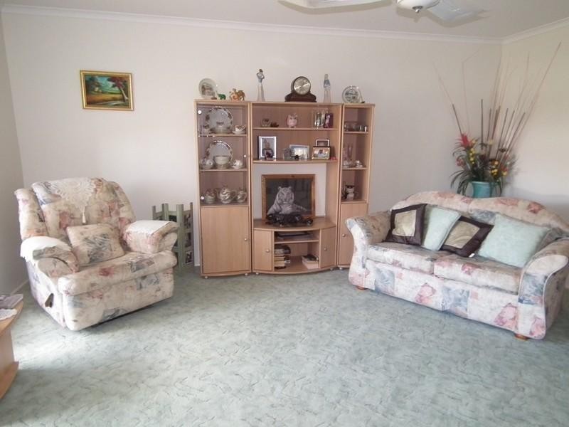 21 Jocelyn Parade, Granville QLD 4650