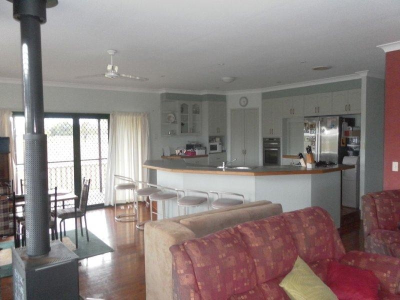 39 Churchill Mine Road, Dundathu QLD 4650