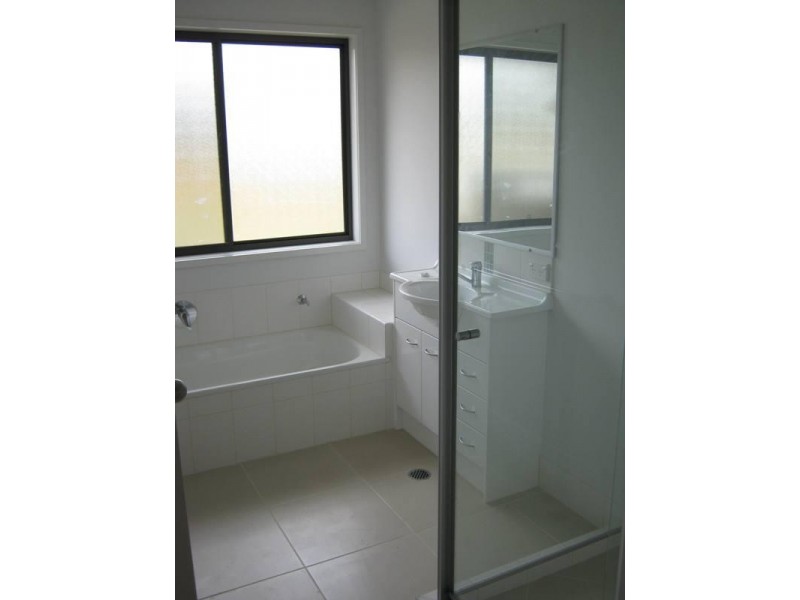 80 Tulipwood Drive, Tinana QLD 4650