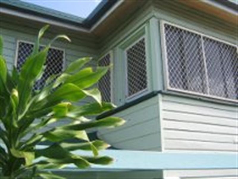 8 Holme Street, Granville QLD 4650