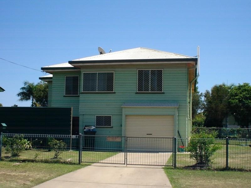 8 Holme Street, Granville QLD 4650