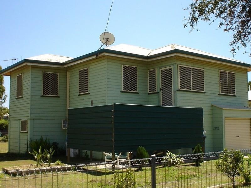 8 Holme Street, Granville QLD 4650