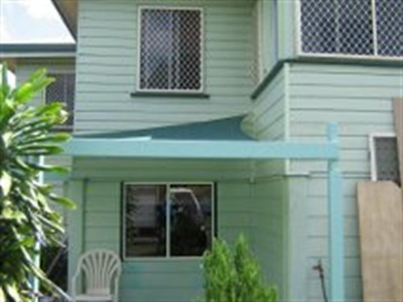 8 Holme Street, Granville QLD 4650