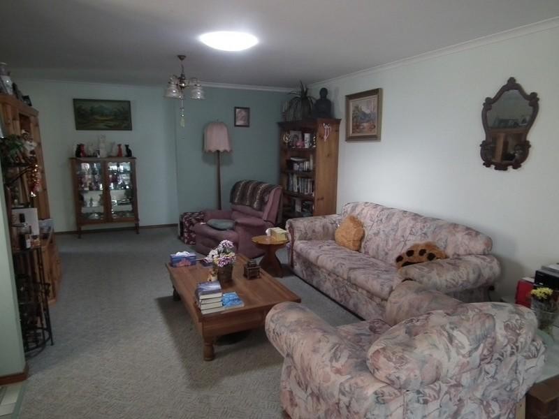 36 Jocelyn Parade, Granville QLD 4650