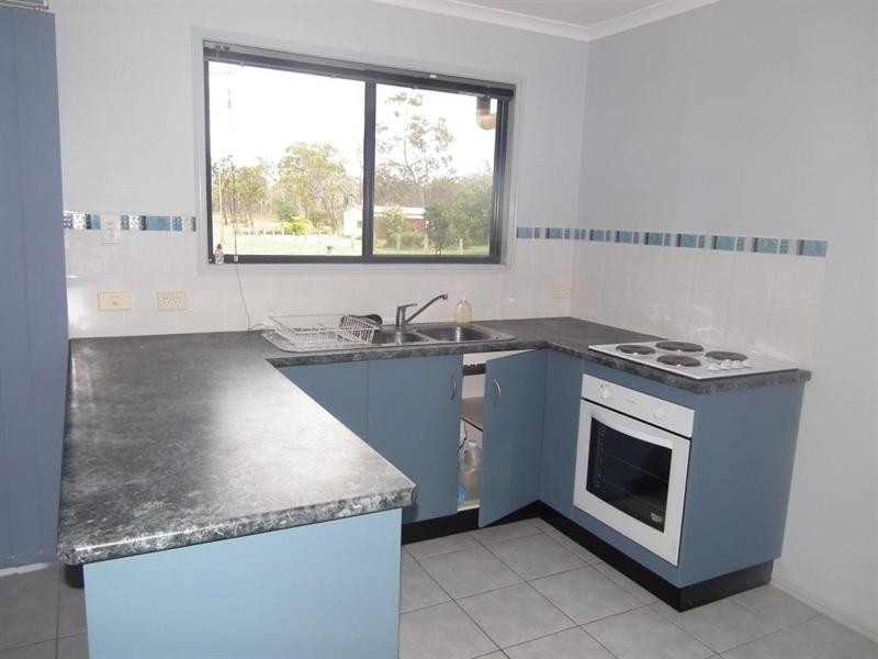 25 Lockett Close, Oakhurst QLD 4650