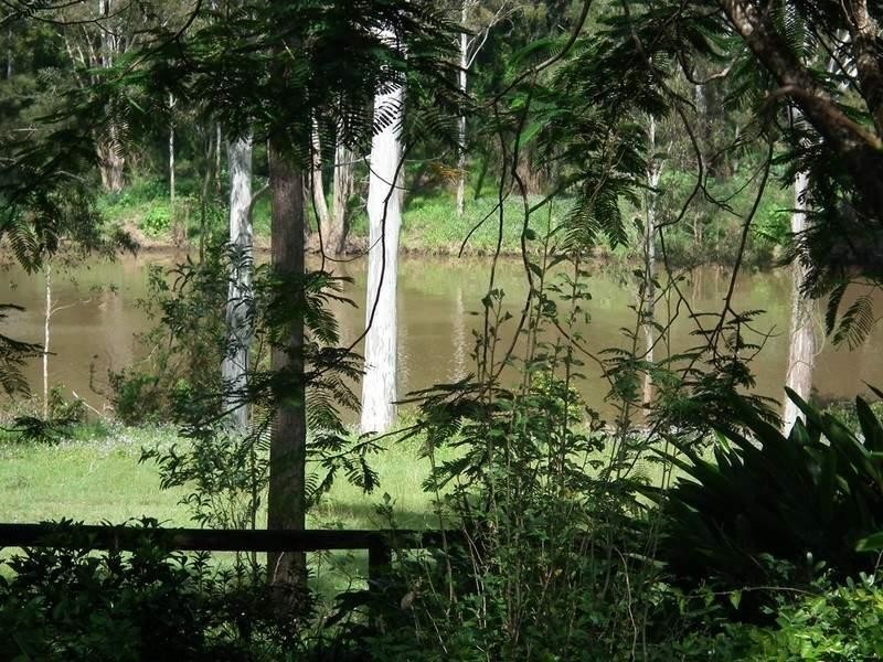 6 Mclaughlin Road, Maryborough QLD 4650