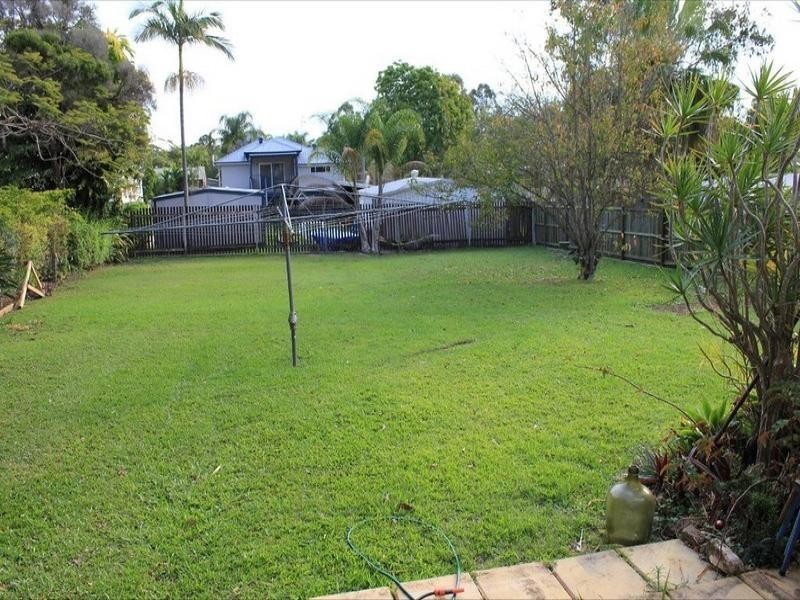 19 Pearson Street, Granville QLD 4650
