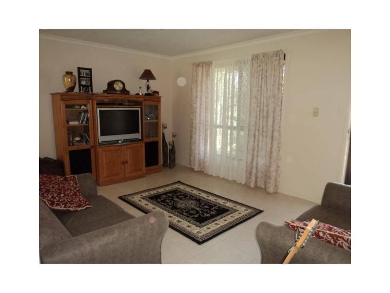 79 Lenthall Street, Aldershot QLD 4650