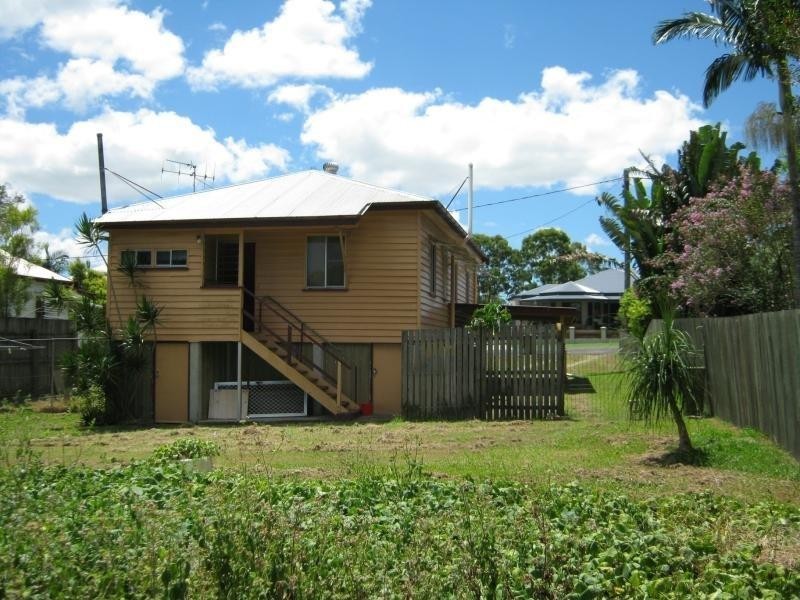 121 Arnaud Street, Granville QLD 4650