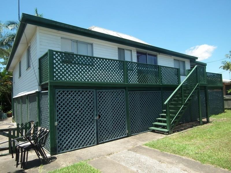 4 Puller Street, Granville QLD 4650