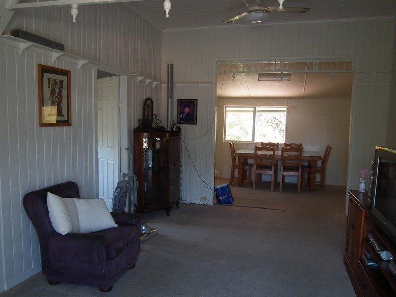 4 Puller Street, Granville QLD 4650