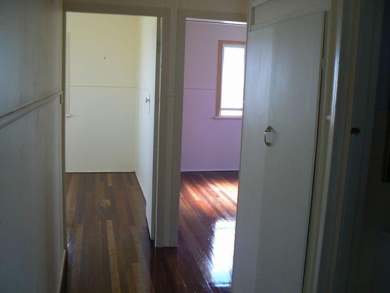 33 Stafford Street, Maryborough QLD 4650