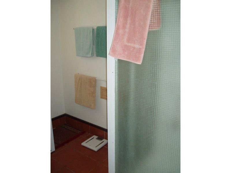 9 Gee Street, Tiaro QLD 4650