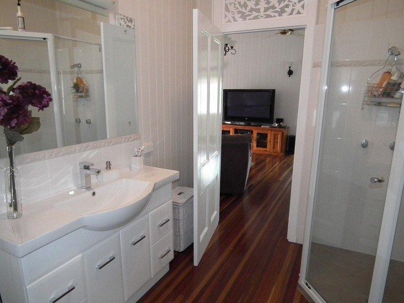 7 Puller Street, Granville QLD 4650