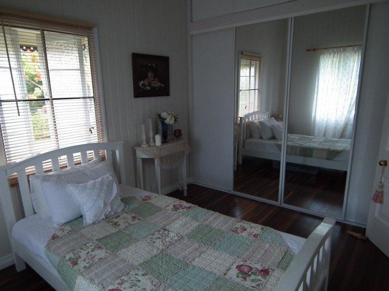 7 Puller Street, Granville QLD 4650