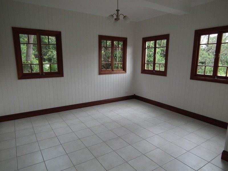 31 Puller Street, Granville QLD 4650