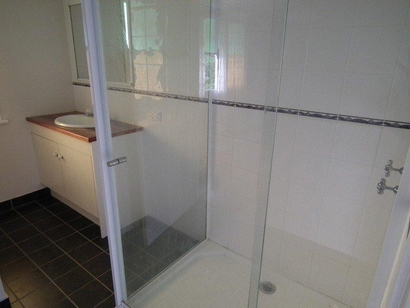 31 Puller Street, Granville QLD 4650