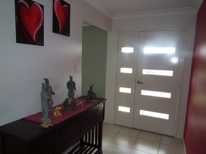 19 Georgia Way, Oakhurst QLD 4650