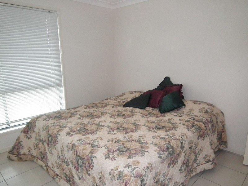 19 Georgia Way, Oakhurst QLD 4650