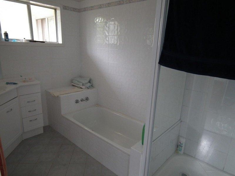 29 Puller Street, Granville QLD 4650