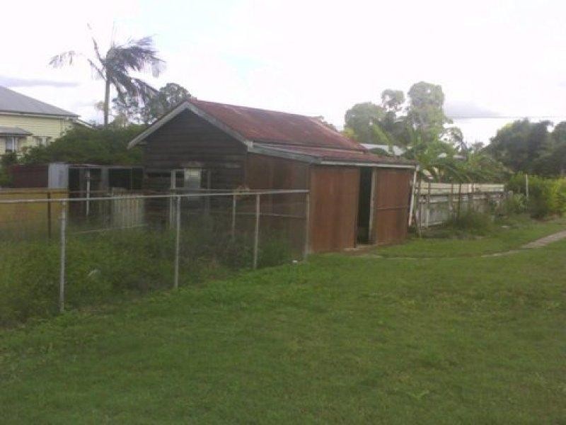 159 Cambridge Street, Granville QLD 4650