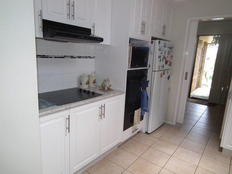 21 Jocelyn Parade, Granville QLD 4650