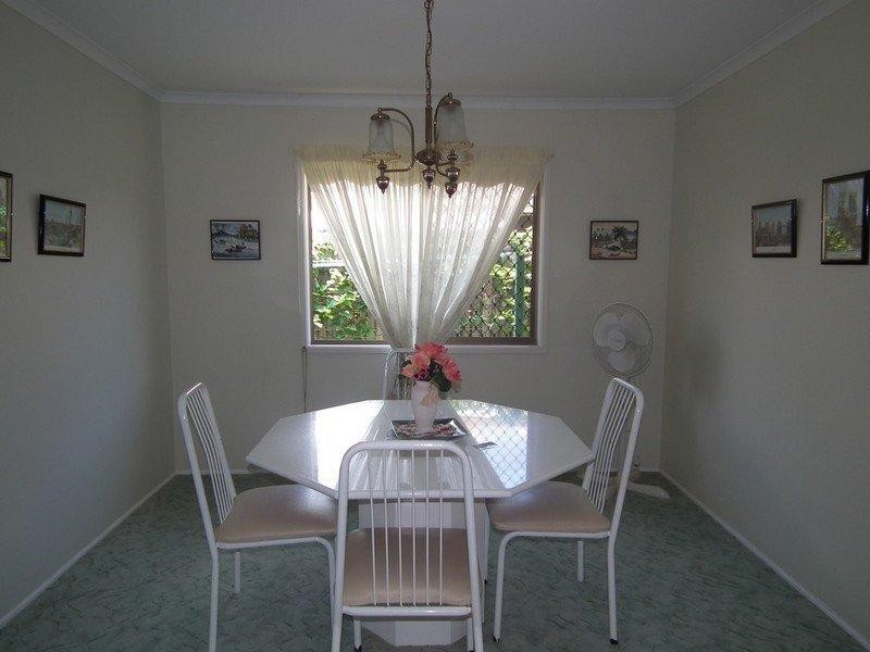 21 Jocelyn Parade, Granville QLD 4650