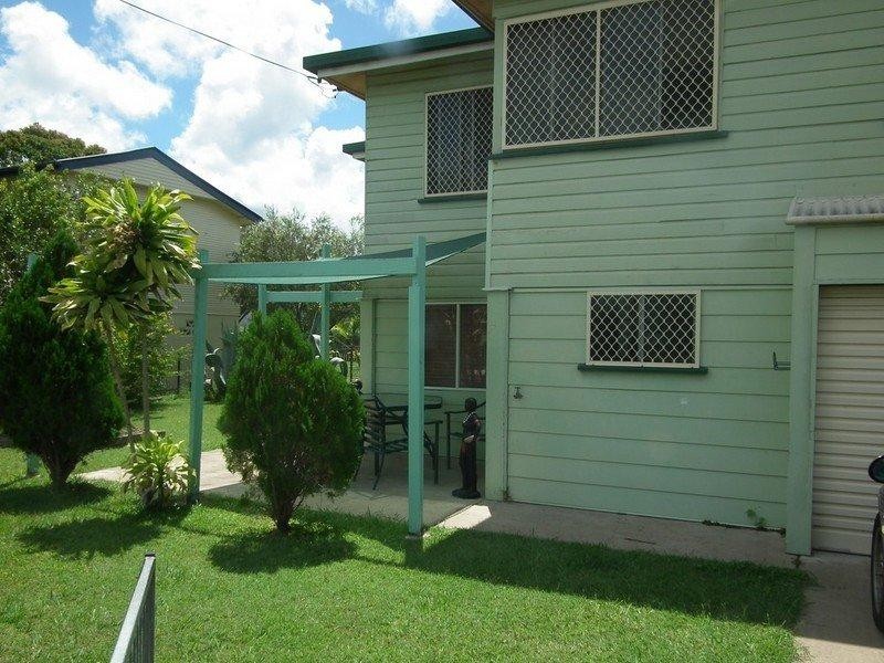 8 Holme Street, Granville QLD 4650