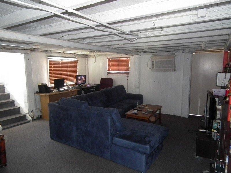 8 Holme Street, Granville QLD 4650