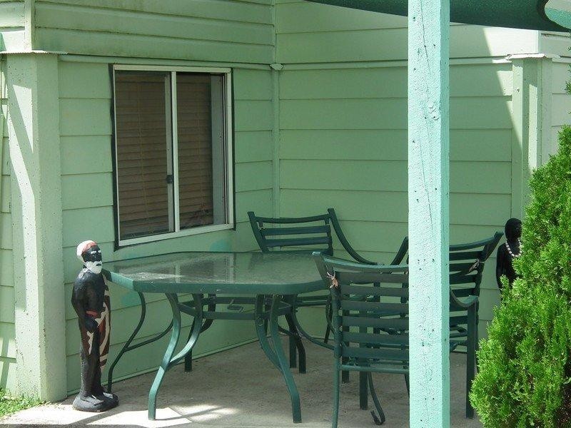 8 Holme Street, Granville QLD 4650