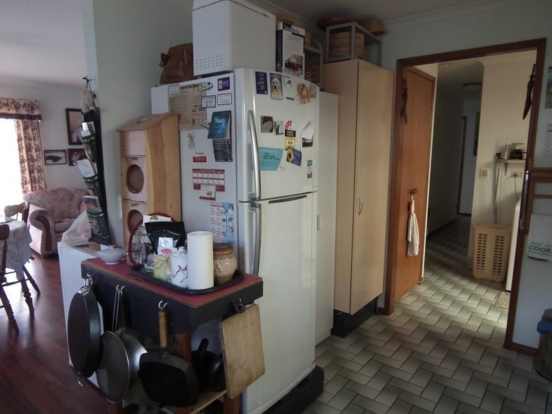 36 Jocelyn Parade, Granville QLD 4650