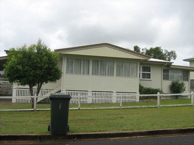 4 French Avenue, Maryborough QLD 4650