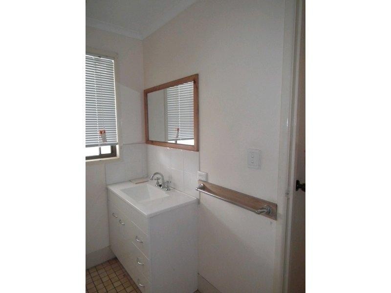 37 Ann Street, Torquay QLD 4655