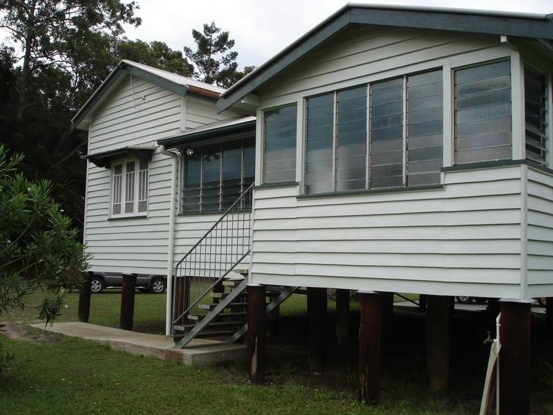 24 Iindah Road, Tinana QLD 4650