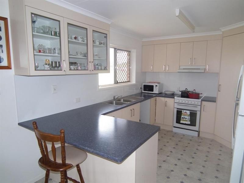 94 Charles Bruce Drive, Oakhurst QLD 4650