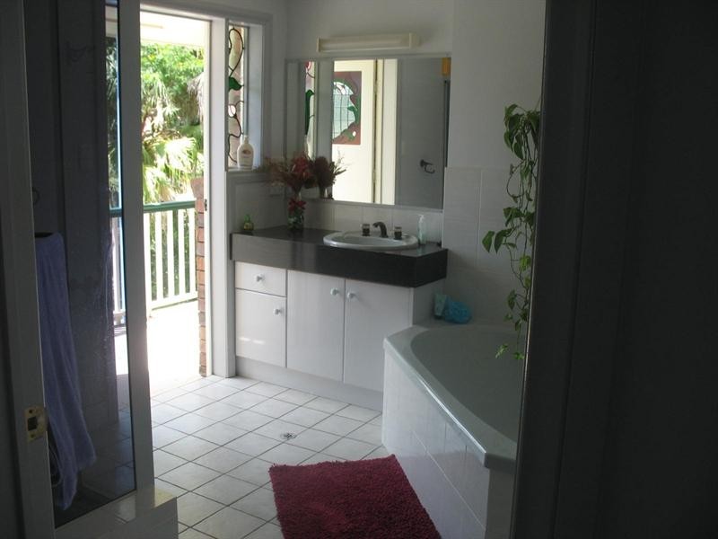 13 Panorama Drive, Maryborough QLD 4650