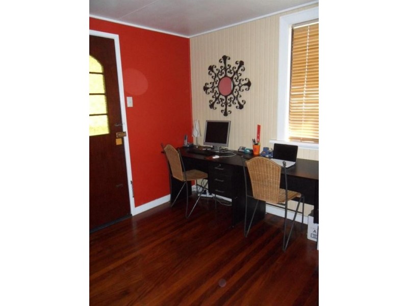 62 Dundas Street, Granville QLD 4650