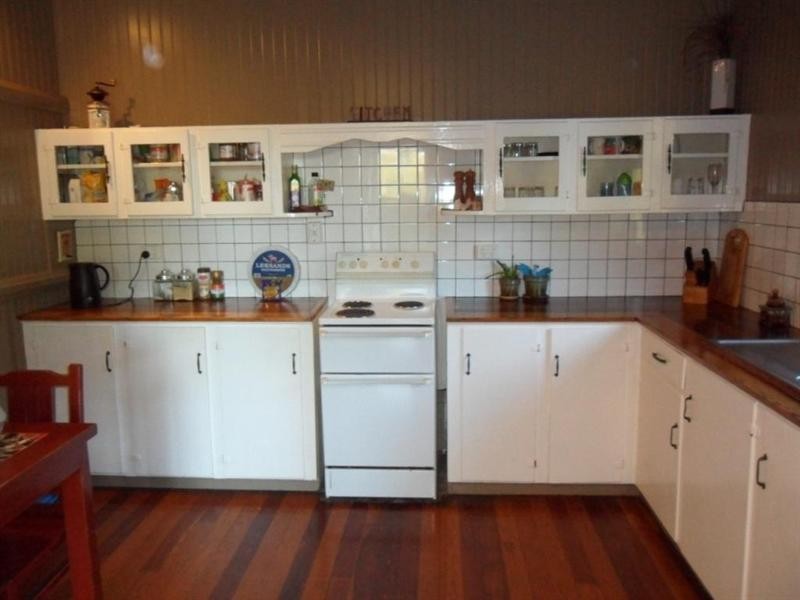62 Dundas Street, Granville QLD 4650