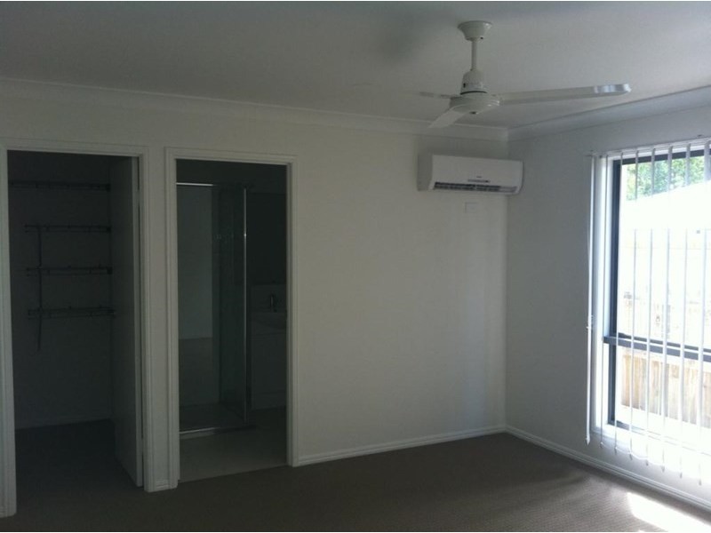 2/32 Cheyne Circuit, Tinana QLD 4650