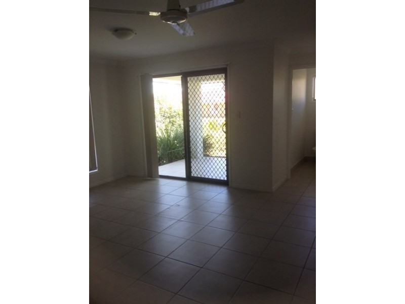 2/32 Cheyne Circuit, Tinana QLD 4650