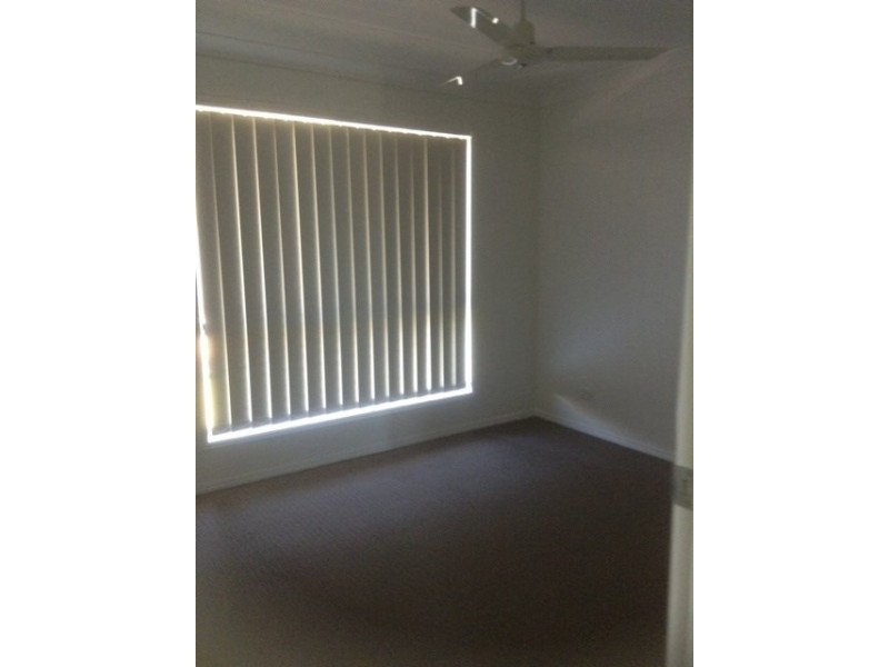 2/32 Cheyne Circuit, Tinana QLD 4650