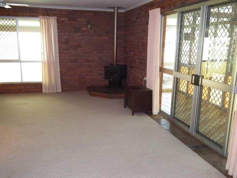 39 Puller Street, Granville QLD 4650